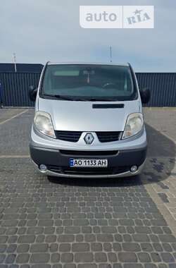 Мінівен Renault Trafic 2013 в Мукачевому