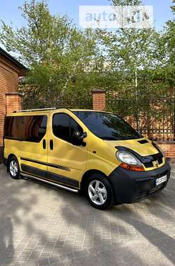 Мінівен Renault Trafic 2002 в Кривому Розі