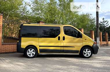 Мінівен Renault Trafic 2002 в Кривому Розі