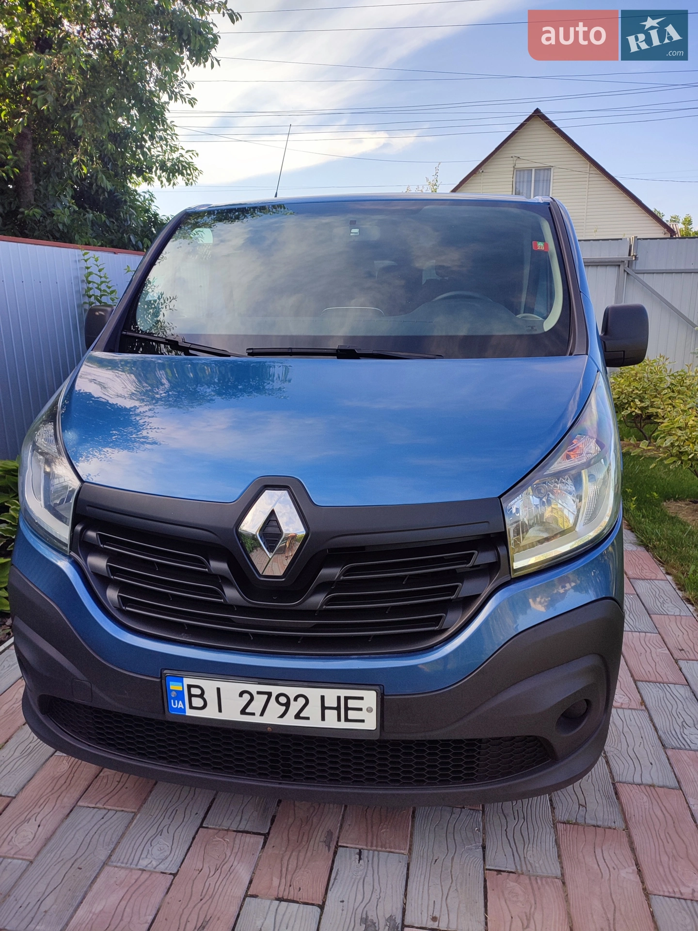 2015 Renault Trafic - мініатюра 12