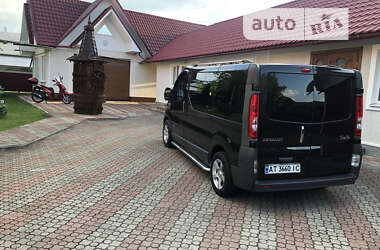 Мінівен Renault Trafic 2007 в Коломиї