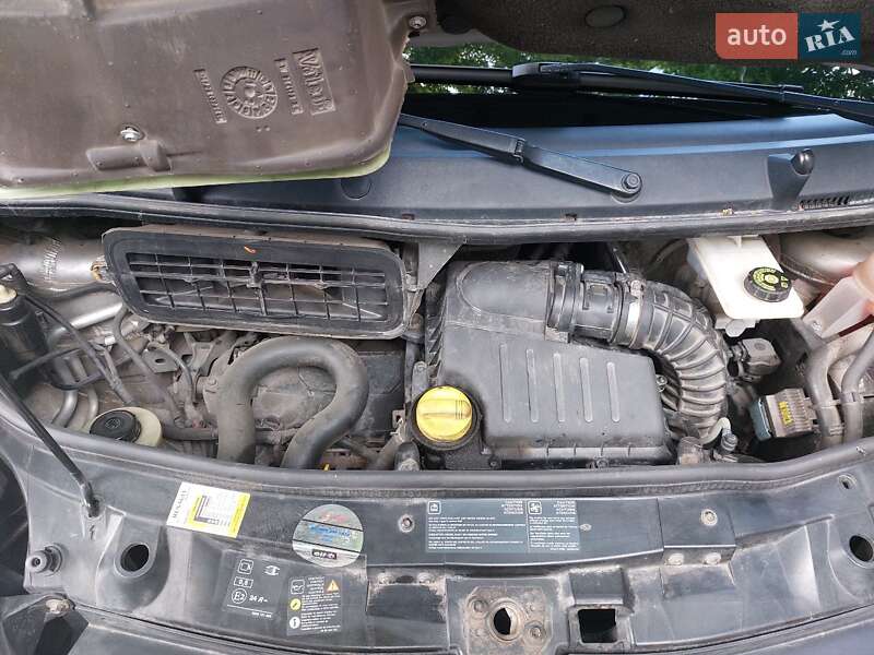 Мінівен Renault Trafic 2012 в Харкові фото 22 Мінівен Renault Trafic 2012 в Харкові