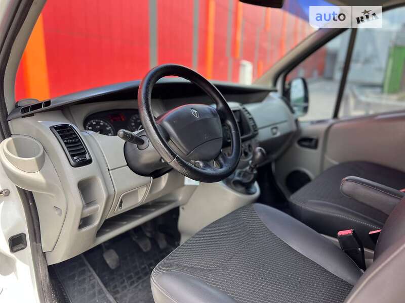 Вантажний фургон Renault Trafic 2007 в Києві