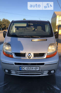 Минивэн Renault Trafic 2003 в Новояворовске