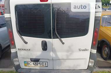 Мінівен Renault Trafic 2006 в Стрию