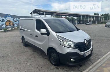 Мінівен Renault Trafic 2017 в Миргороді