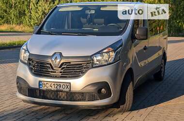 Renault Trafic 2015