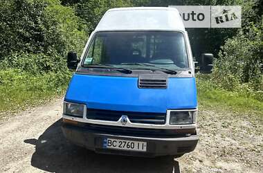 Грузовой фургон Renault Trafic 1996 в Буске