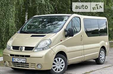 Мінівен Renault Trafic 2006 в Млиніві