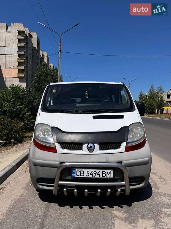 Мікроавтобус Renault Trafic 2005 в 