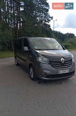 Renault Trafic 2015