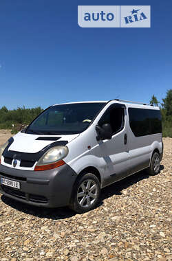 Мінівен Renault Trafic 2002 в Стрию