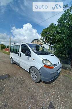 Минивэн Renault Trafic 2002 в Городке