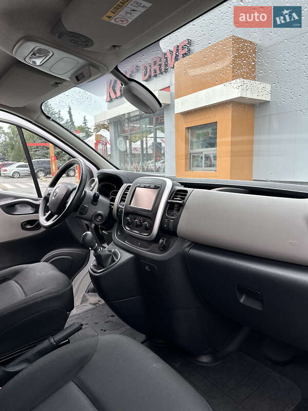 Грузовой фургон Renault Trafic 2018 в Кривом Роге
