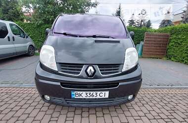 Мінівен Renault Trafic 2011 в Рівному