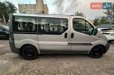 Мінівен Renault Trafic 2005 в Києві