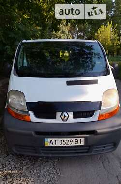 Мінівен Renault Trafic 2005 в Калуші