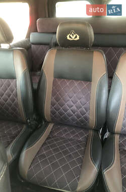 Минивэн Renault Trafic 2015 в 