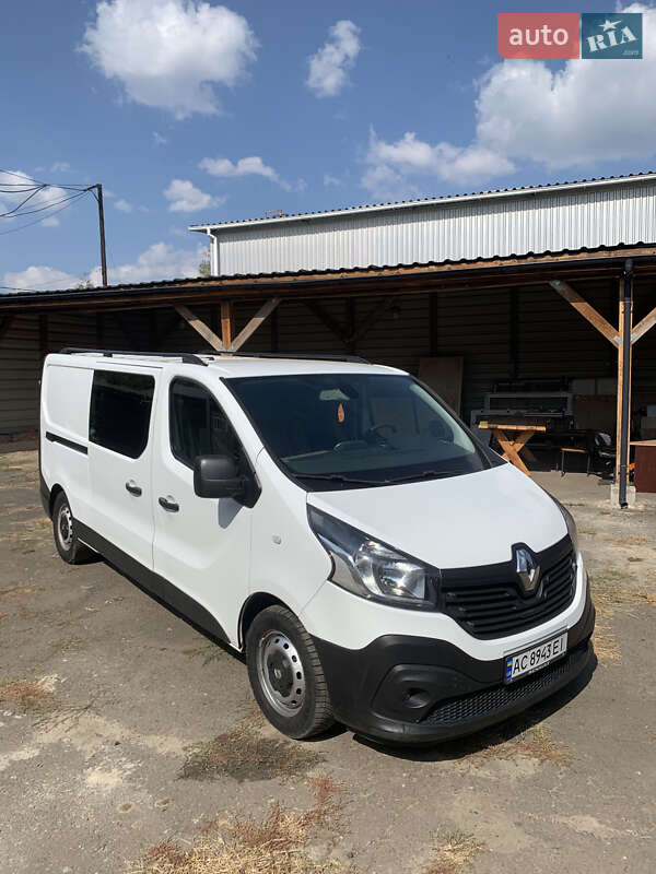 Грузовой фургон Renault Trafic 2018 в 