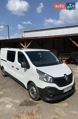 Грузовой фургон Renault Trafic 2018 в 