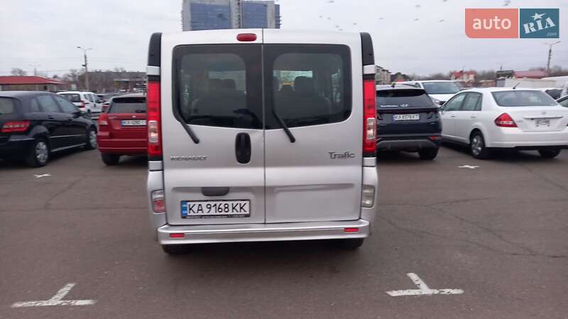 Минивэн Renault Trafic 2012 в Киеве