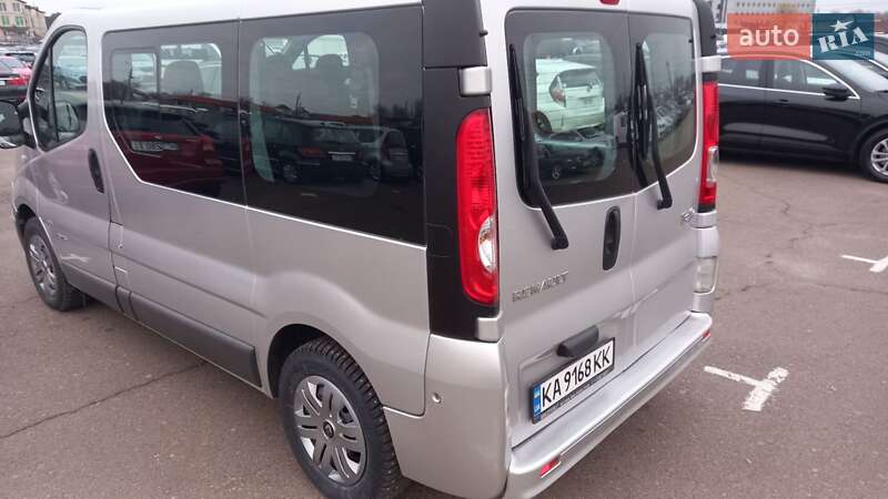 Минивэн Renault Trafic 2012 в Киеве