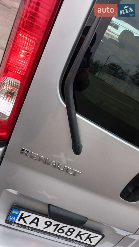 Минивэн Renault Trafic 2012 в Киеве