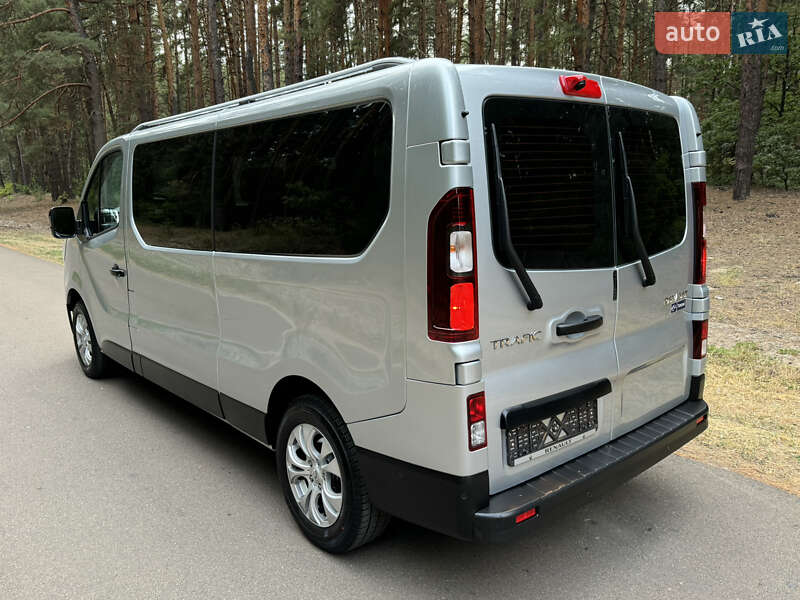 Минивэн Renault Trafic 2024 в Киеве