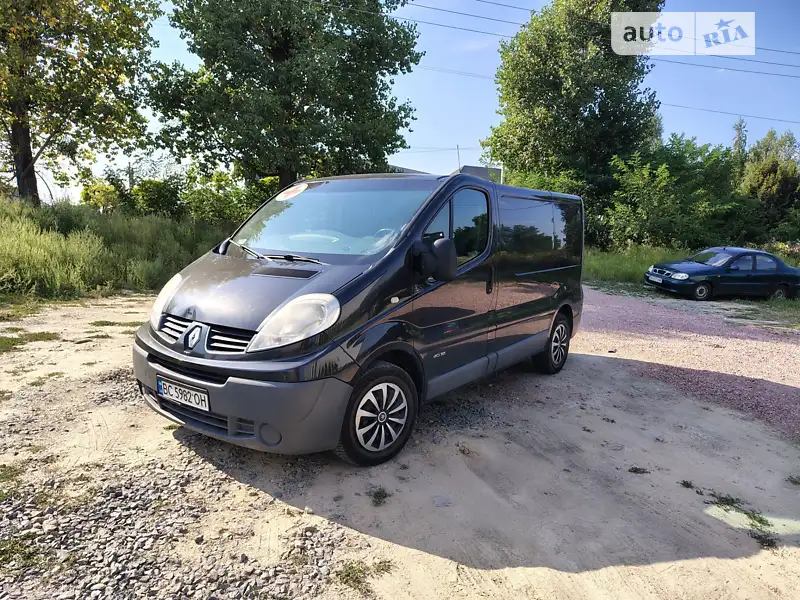 Вантажний фургон Renault Trafic 2012 в 