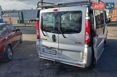 Минивэн Renault Trafic 2012 в 