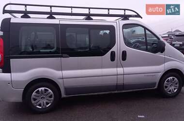 Минивэн Renault Trafic 2012 в 