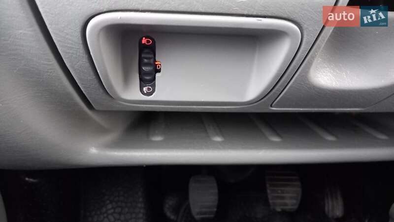 Минивэн Renault Trafic 2012 в Киеве