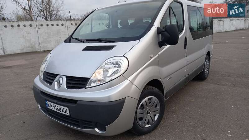Минивэн Renault Trafic 2012 в Киеве