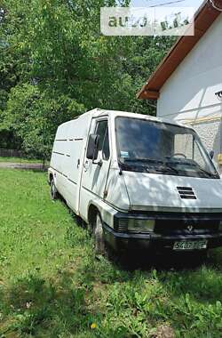 Минивэн Renault Trafic 1990 в Болехове