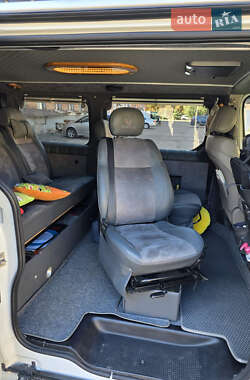 Минивэн Renault Trafic 2015 в 