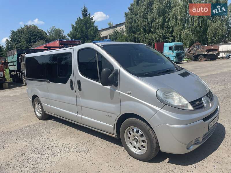 Renault Trafic 2012