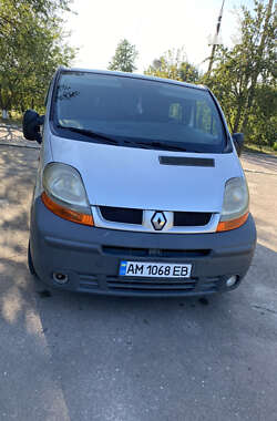 Минивэн Renault Trafic 2005 в Черняхове