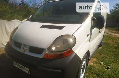 Грузовой фургон Renault Trafic 2004 в Могилев-Подольске