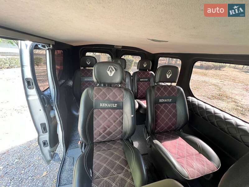 Мінівен Renault Trafic 2008 в Миколаєві
