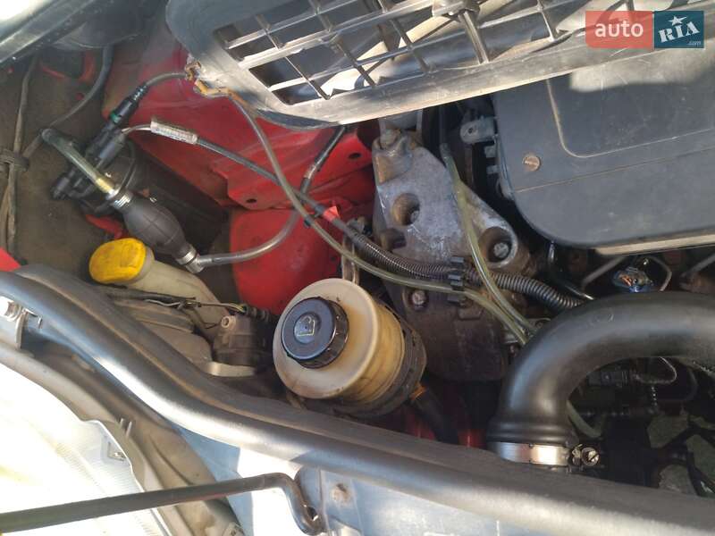 Минивэн Renault Trafic 2006 в Самборе фото 29 Минивэн Renault Trafic 2006 в Самборе