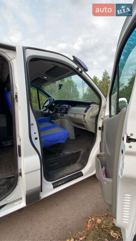 Мінівен Renault Trafic 2008 в Добропіллі