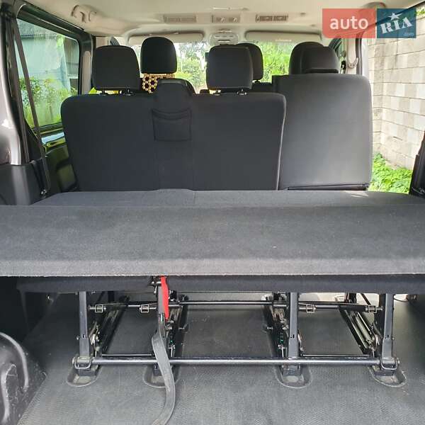 Минивэн Renault Trafic 2017 в Ровно