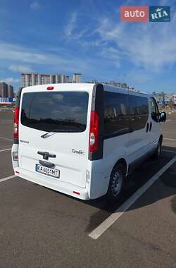 Минивэн Renault Trafic 2014 в 