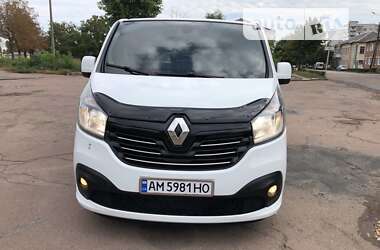 Минивэн Renault Trafic 2015 в Коростене