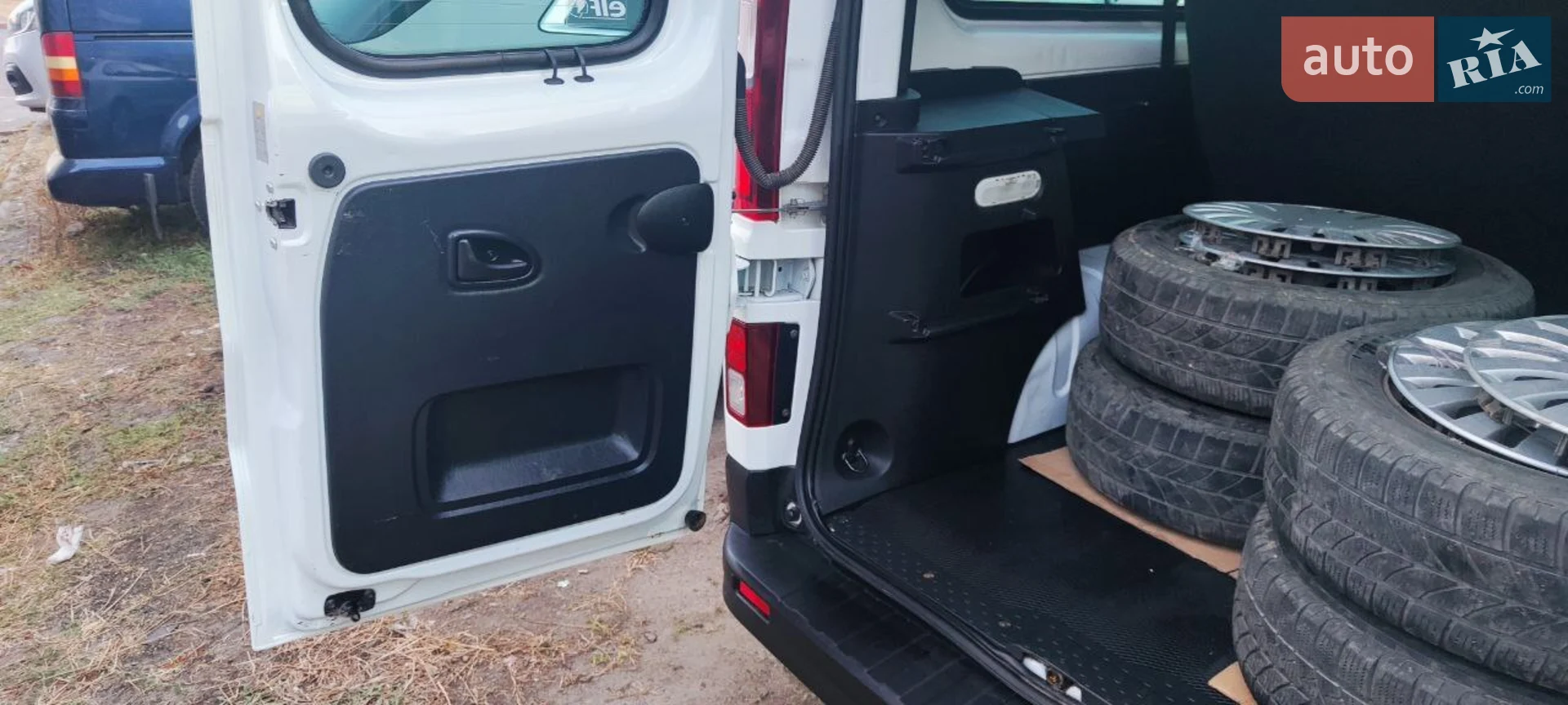 2017 Renault Trafic - мініатюра 22