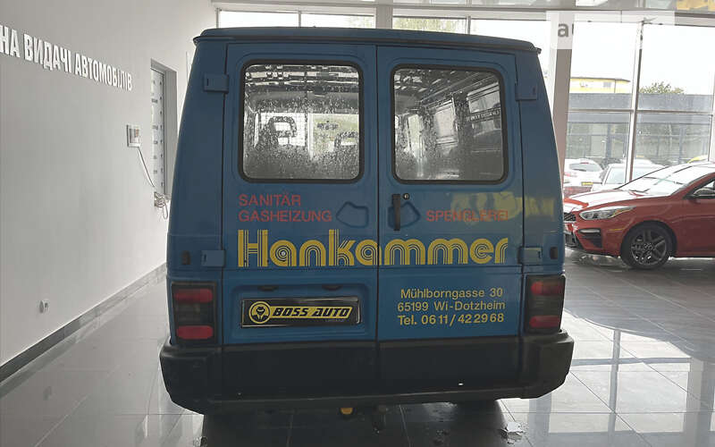 Інші вантажівки Renault Trafic 1999 в Шептицькому