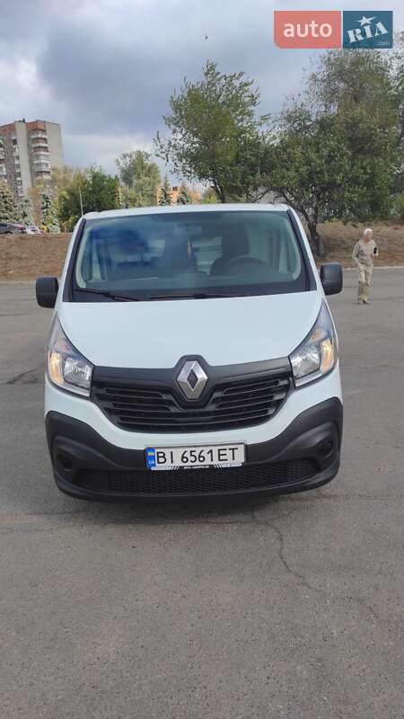 Грузовой фургон Renault Trafic 2017 в Кременчуге