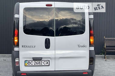 Минивэн Renault Trafic 2005 в Дрогобыче