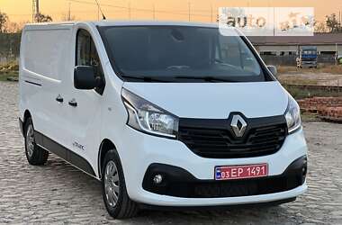 Вантажний фургон Renault Trafic 2016 в Бердичеві