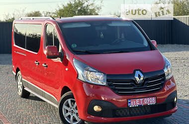 Мінівен Renault Trafic 2016 в Береговому